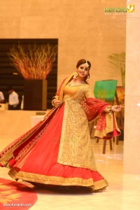 iniya-latest-photo-gallery-666-00324