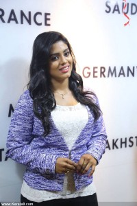 iniya-latest-photos-00646