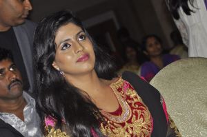iniya-latest-photos-00666