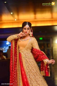 iniya-latest-photos-111-05093