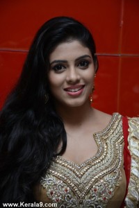 iniya-latest-photoshoot-00162