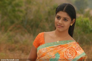 iniya-latest-photoshoot-00254