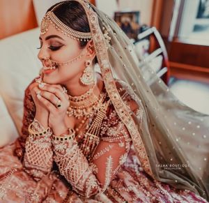 iniya latest photoshoot 6534-003