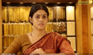 iniya-latest-stills-40012