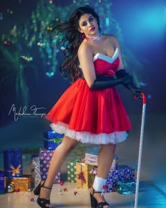 iniya-new-photoshoot-images-1