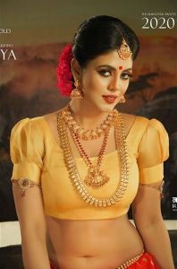 iniya photos gallery-010