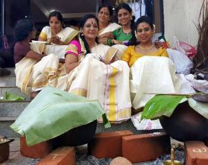south-actress-iniya-photos-092-00198