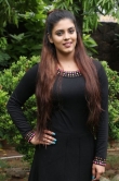 iniya-latest-images-097-00322