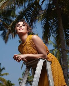 1_isha-talwar-photos-hd-001