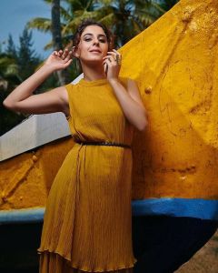 1_isha-talwar-photos-hd