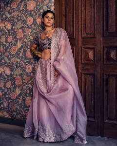 Isha-Talwar-latest-photos-0612-002
