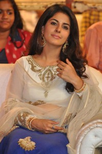 isha-talwar-latest-event-photos-03998-00425