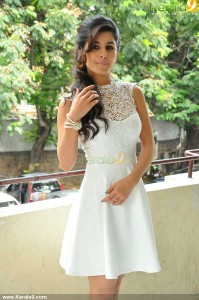 isha-talwar-latest-images-00315