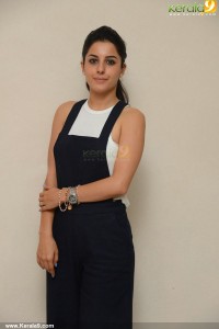 isha-talwar-latest-pictures-100-00270
