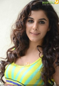 isha-talwar-latest-stills-00262