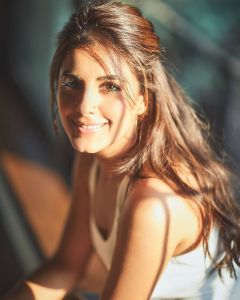 isha-talwar-photos-hd-001