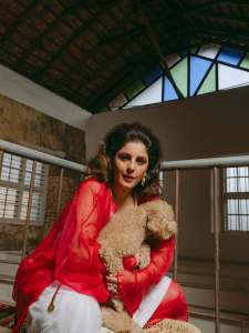 isha-talwar-photoshoot-latest-photos-009