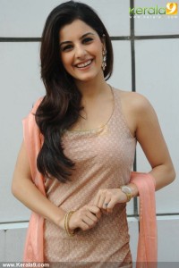isha_talwar_latest_images-00225