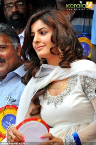 isha_talwar_latest_photos17