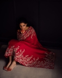 isha-talwar-an-intricate-hand-embroidery-adorn-organza-saree-008
