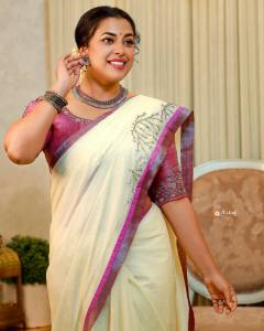 jewel-mary-new-photos-