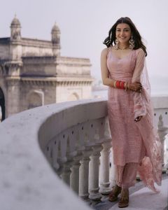 kajal agarwal honeymoon pics latest