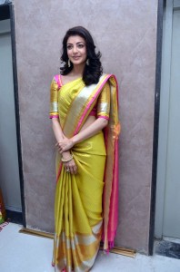 kajal-agarwal-latest-stills-400-00791