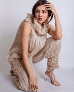 kajal-agarwal-photos-beautiful-024
