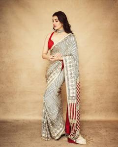 kajal-aggarwal-latest-photos-after-delivery-017