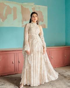 kajal-aggarwal-latest-photos-after-delivery-039