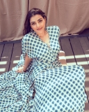 kajal-aggarwal-photoshoot-in-trending-outfit-007