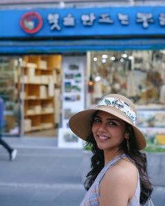 kalyani-priyadarshan-at-korea-photos-004