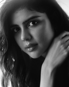 kalyani-priyadarshan-black-and-white-photo-001