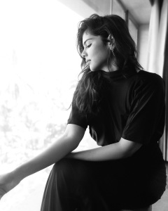 kalyani-priyadarshan-black-and-white-photo-002