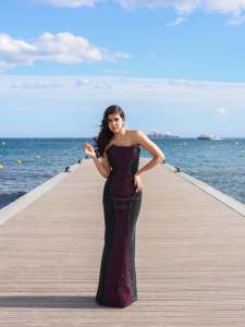kalyani-priyadarshan-in-fish-cut-bodycon-gown-in-double-colour-shade-photos-006