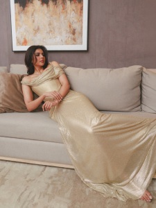 kalyani-priyadarshan-in-golden-stylish-gown-images-009