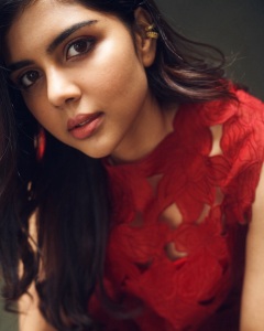 kalyani-priyadarshan-in-latest-fashion-dressing-style-photos-009