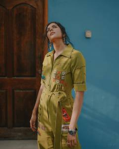 kalyani-priyadarshan-in-light-pastel-ethnic-wear-003