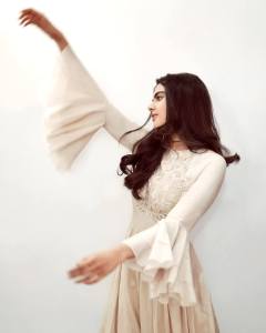 kalyani priyadarshan latest images-001