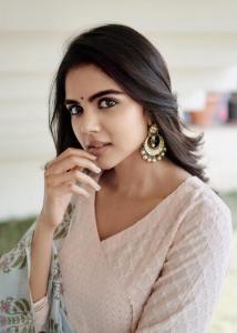 kalyani priyadarshan latest images-4