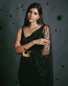 kalyani-priyadarshan-latest-photos-in-black-saree-006