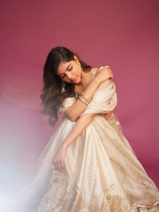 kalyani-priyadarshan-latest-photoshoot-update-photos-009