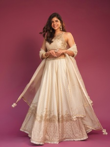 kalyani-priyadarshan-latest-photoshoot-update-photos-018