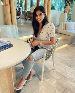 kalyani-priyadarshan-new-photos-004