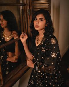 kalyani-priyadarshan-new-photos-in-black-dhavani-005