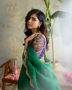 kalyani-priyadarshan-new-photos-in-peacock-blue-and-green-combination-lehenga-004
