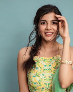 kalyani-priyadarshan-new-photos-in-yellow-lehenga-003