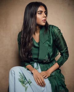 kalyani priyadarshan pic0912-006