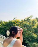 kalyani-priyadarshan-summer-dress-photos-002