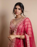 kalyani-priyadarshan-in-pink-lehenga